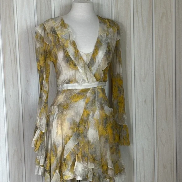 Zimmermann | Dresses | Zimmermann Gold And White Vneck Bell Sleeve Sundress | Poshmark Zimmermann | Dresses | Zimmermann Gold And White Vneck Bell Sleeve Sundress | Poshmark